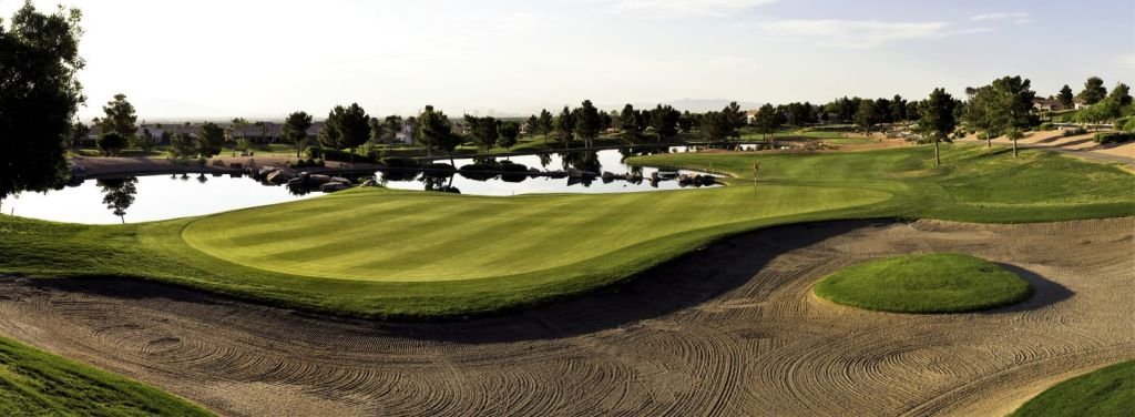Highland Falls course view